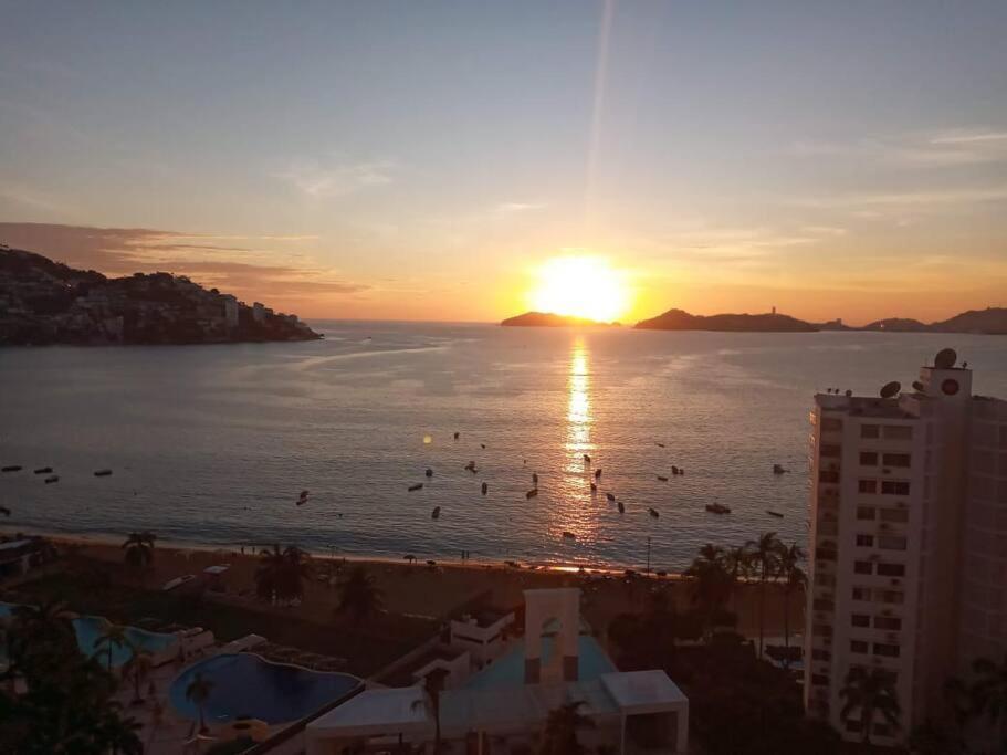 Departamento En Acapulco Con Inmejorable Vista Apartment Ngoại thất bức ảnh
